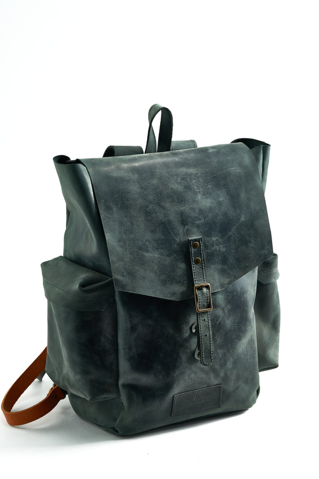 Pyrenees Backpack 16"